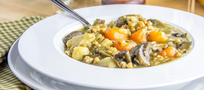 Rosemary & Potato Mushroom Soup by Cooktoria