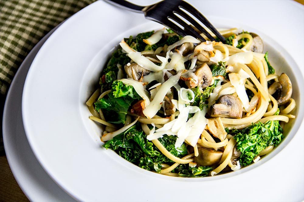 Linguine with Mushrooms, Kale & Muenster Cheese Recipe