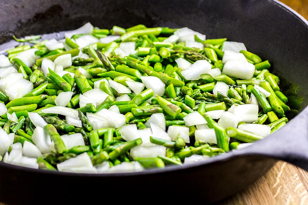 Cooking Asparagus & Sweet Onion in 12 Inch Lodge Cast Iron Skillet