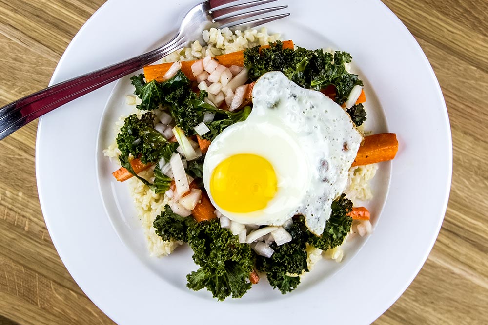 Brown Rice Bowl with Carrots, Kale and Eggs