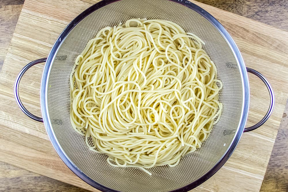 Spaghetti in Strainer