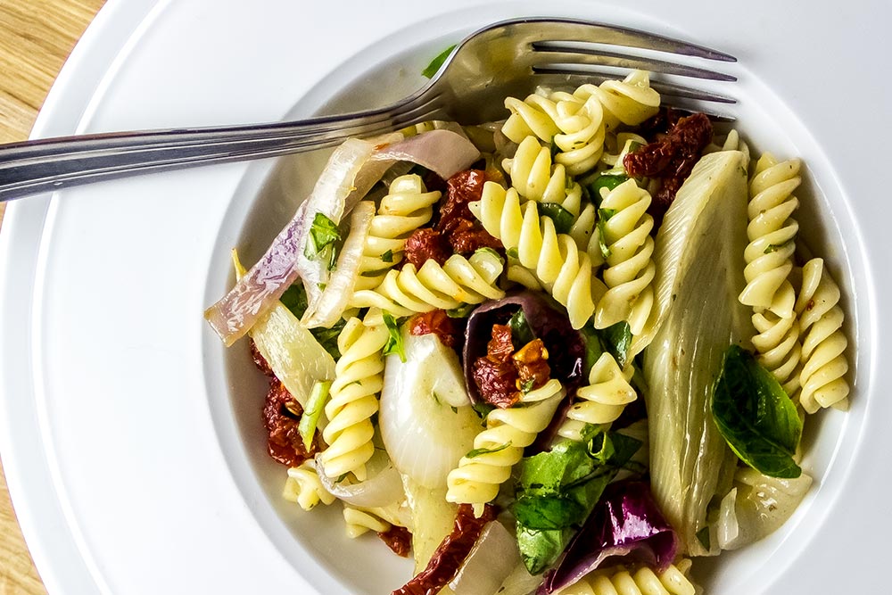 Pasta Salad with Fennel, Red Onion and Tomato Recipe