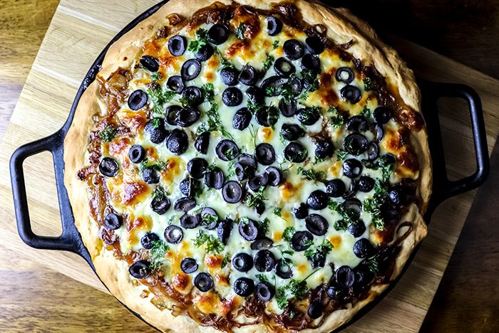 Onion & Olive Pizza